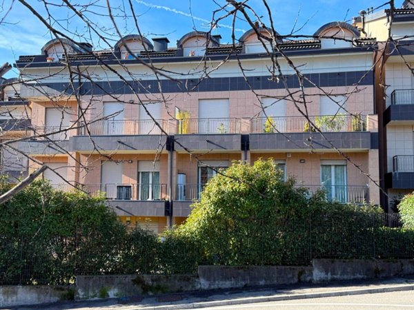 appartamento in vendita a San Fermo della Battaglia