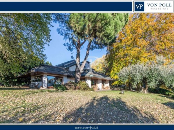 casa indipendente in vendita a San Fermo della Battaglia in zona Cavallasca