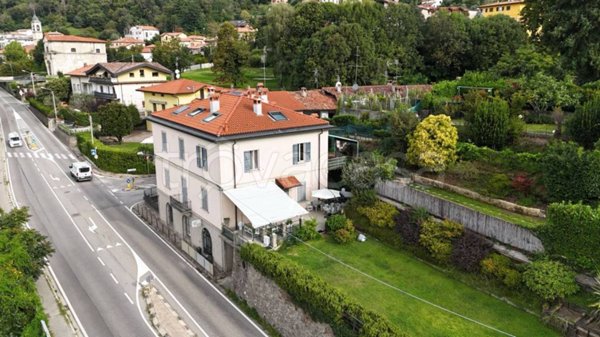 appartamento in vendita a San Fermo della Battaglia in zona Cavallasca