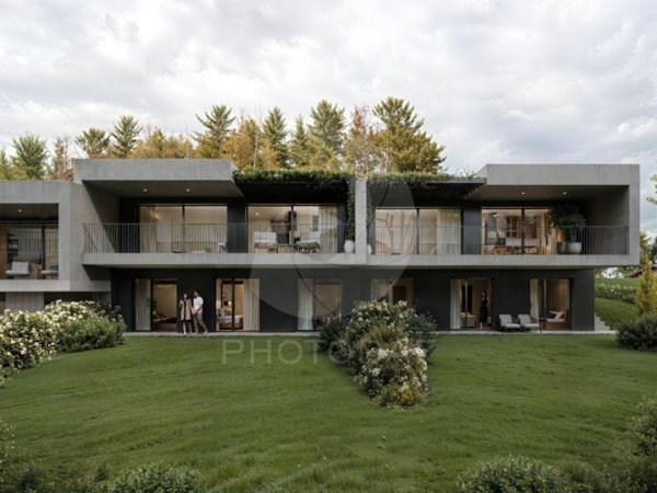 casa indipendente in vendita a San Fermo della Battaglia in zona Cavallasca