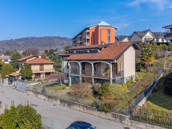 casa indipendente in vendita a San Fermo della Battaglia