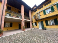 appartamento in vendita a San Fermo della Battaglia in zona Cavallasca
