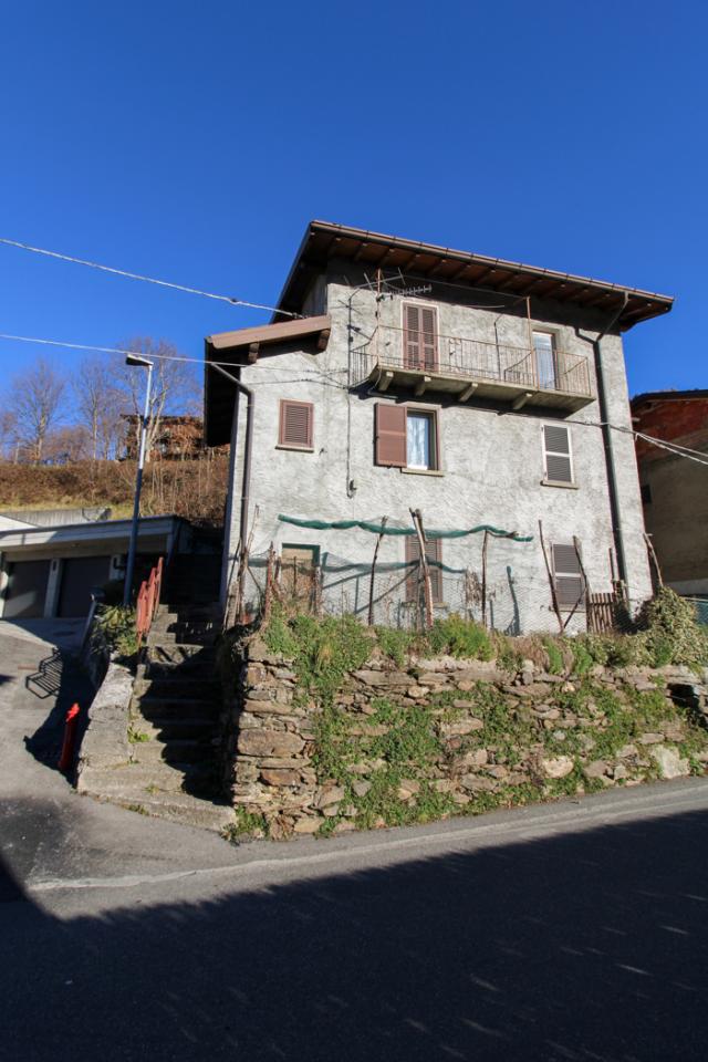 casa indipendente in vendita a San Nazzaro Val Cavargna