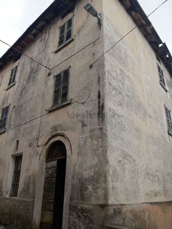 monolocale in vendita a Schignano