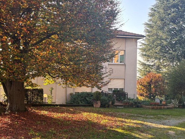 appartamento in vendita a Senna Comasco
