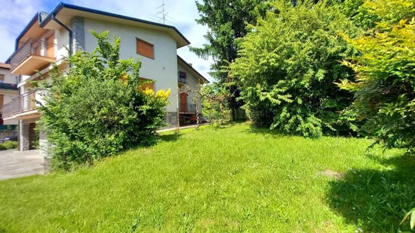 appartamento in vendita a Senna Comasco