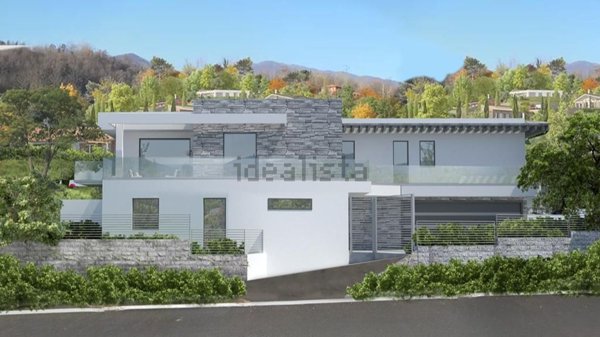 casa indipendente in vendita a Senna Comasco