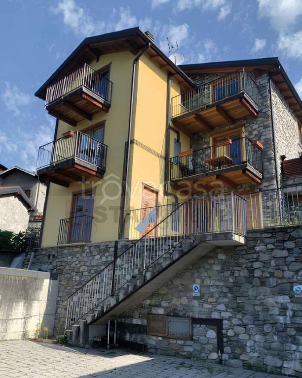 appartamento in vendita a Sorico in zona Bugiallo