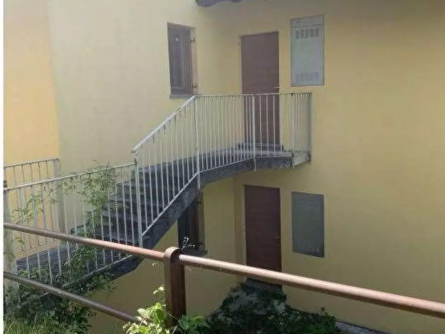 casa indipendente in vendita a Sorico in zona Bugiallo