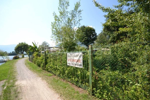 negozio in vendita a Sorico