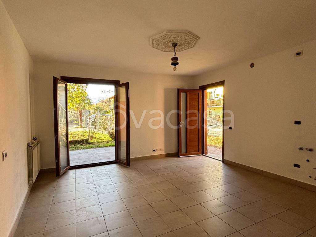 appartamento in vendita a Sorico