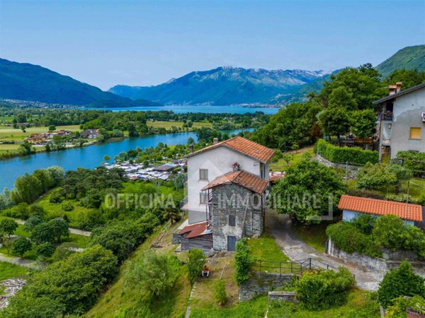 casa indipendente in vendita a Sorico