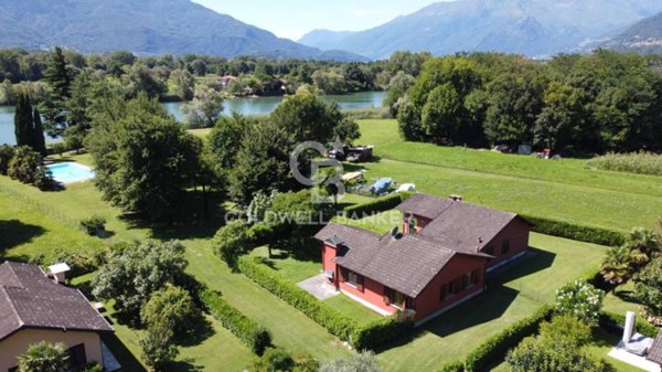 casa indipendente in vendita a Sorico
