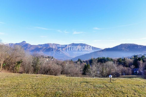 appartamento in vendita a Sormano