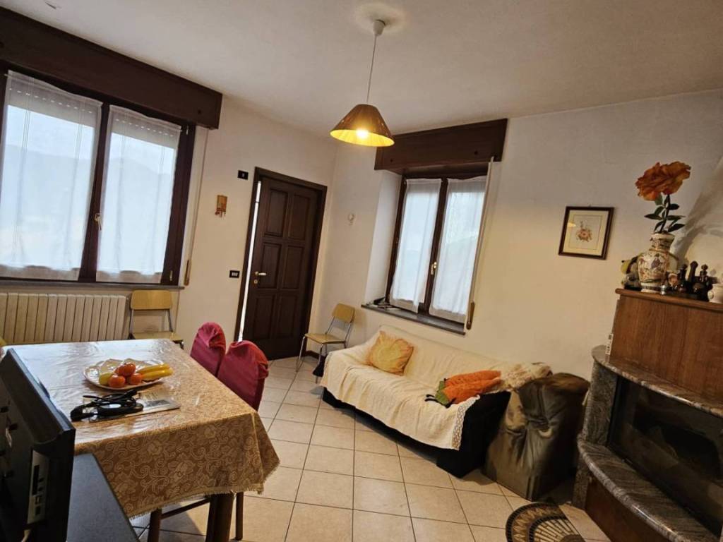 appartamento in vendita a Sormano
