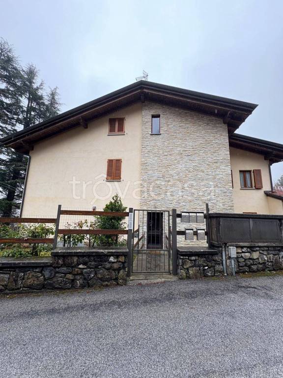 appartamento in vendita a Sormano