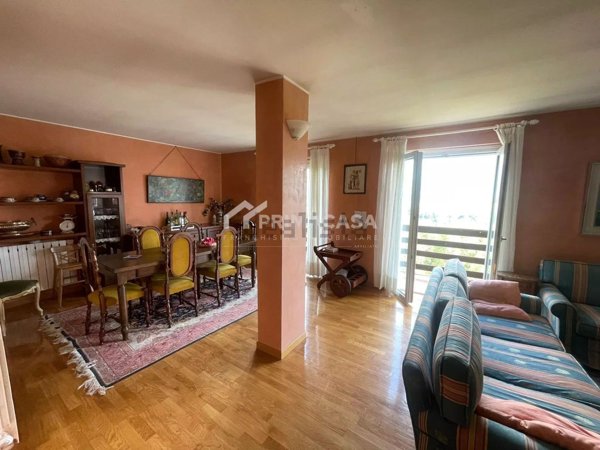 appartamento in vendita a Sormano