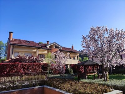 casa indipendente in vendita a Sormano