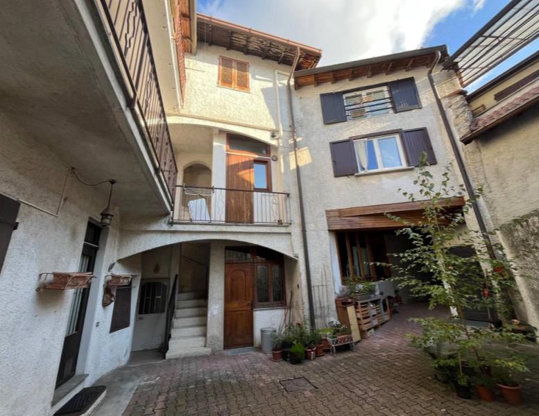 appartamento in vendita a Sormano