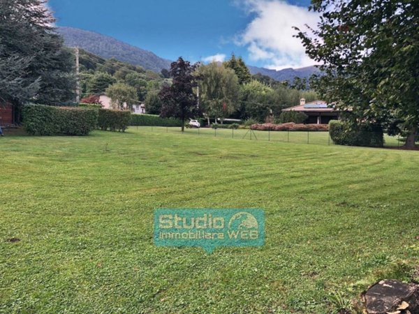 terreno edificabile in vendita a Sormano