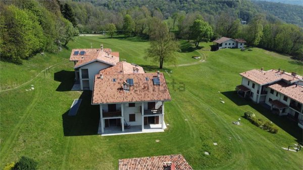 appartamento in vendita a Sormano