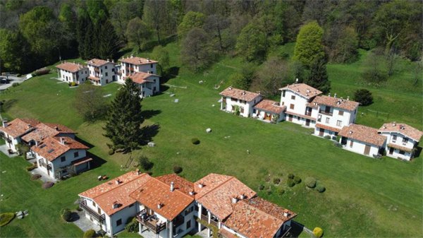 appartamento in vendita a Sormano