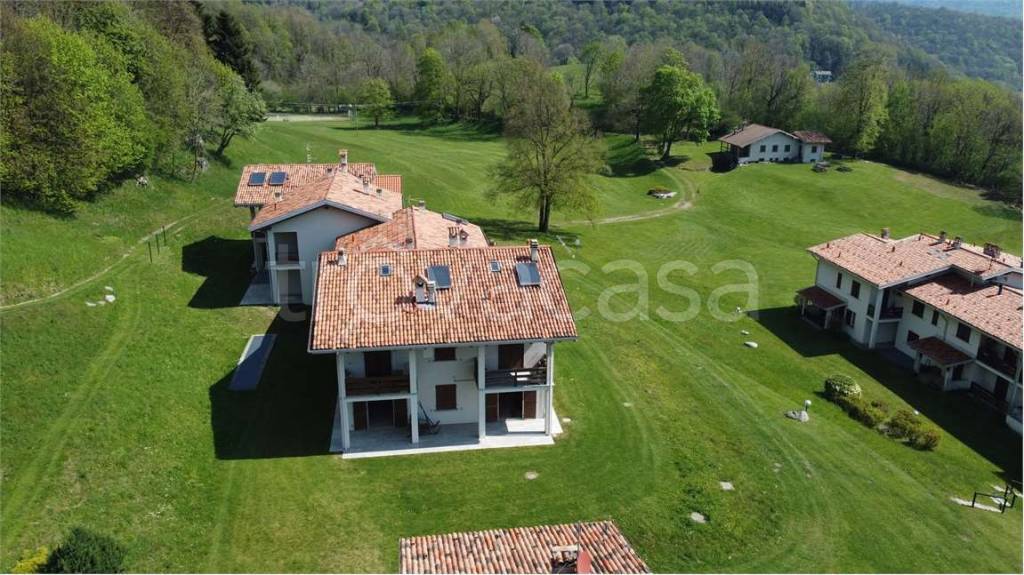 appartamento in vendita a Sormano