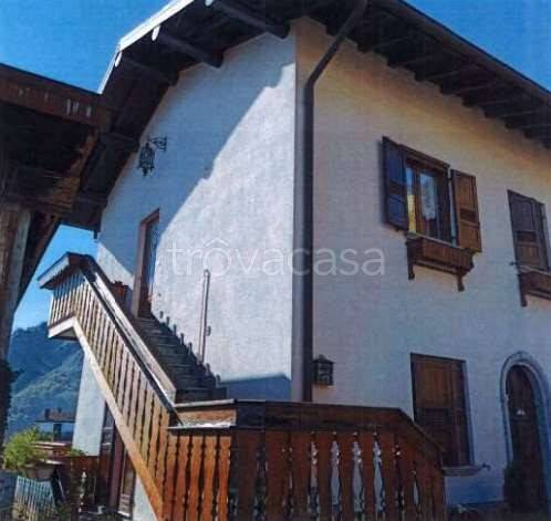 appartamento in vendita a Stazzona in zona Selva