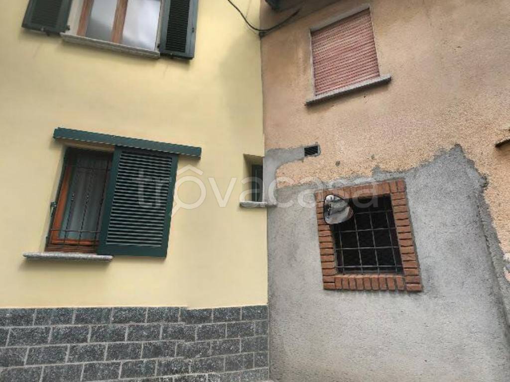 appartamento in vendita a Stazzona in zona Selva