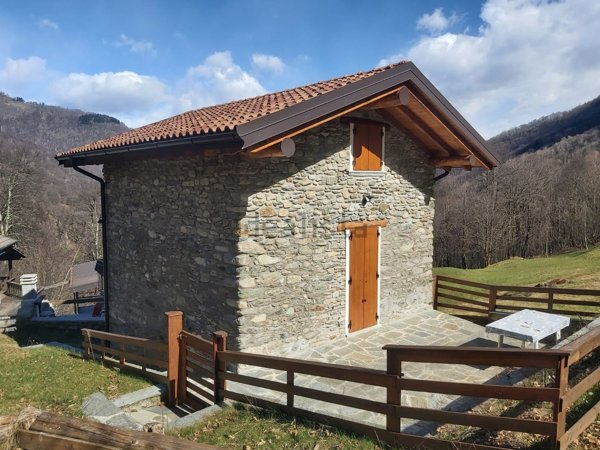 appartamento in vendita a Stazzona