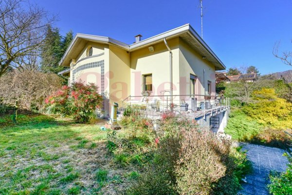 casa indipendente in vendita a Tavernerio