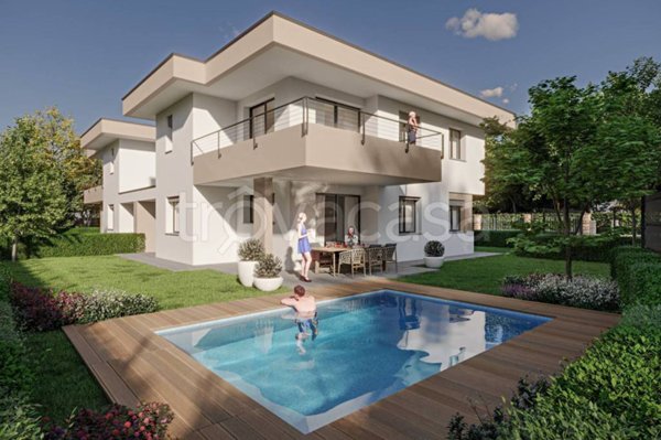 casa indipendente in vendita a Tavernerio