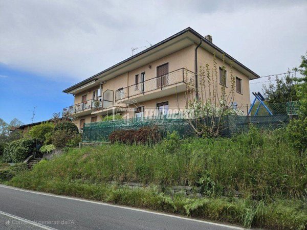 casa indipendente in vendita a Tavernerio