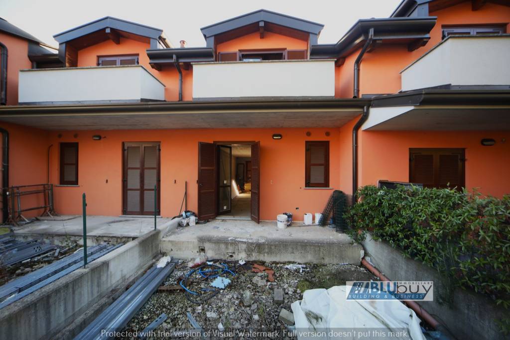 casa indipendente in vendita a Tavernerio