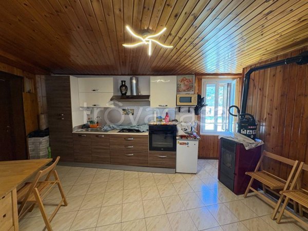 appartamento in vendita a Tavernerio in zona Rovascio