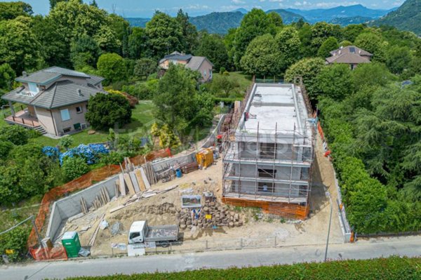 casa indipendente in vendita a Tavernerio in zona Urago