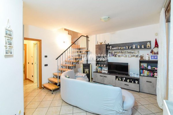 appartamento in vendita a Tavernerio in zona Urago