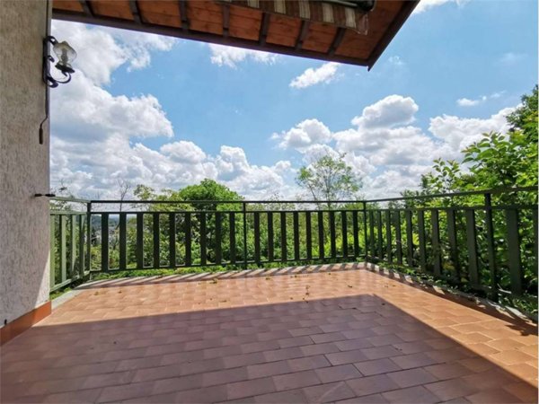 casa indipendente in vendita a Tavernerio