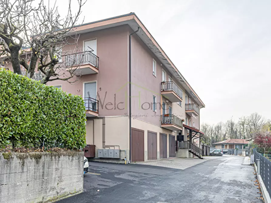 appartamento in vendita a Tavernerio in zona Urago