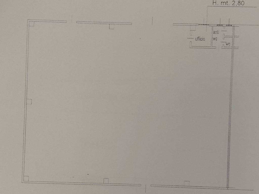 locale commerciale in vendita a Tavernerio