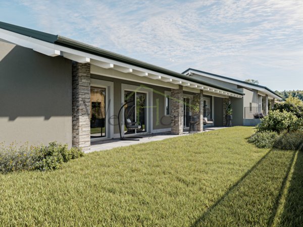 casa indipendente in vendita a Tavernerio in zona Rovascio