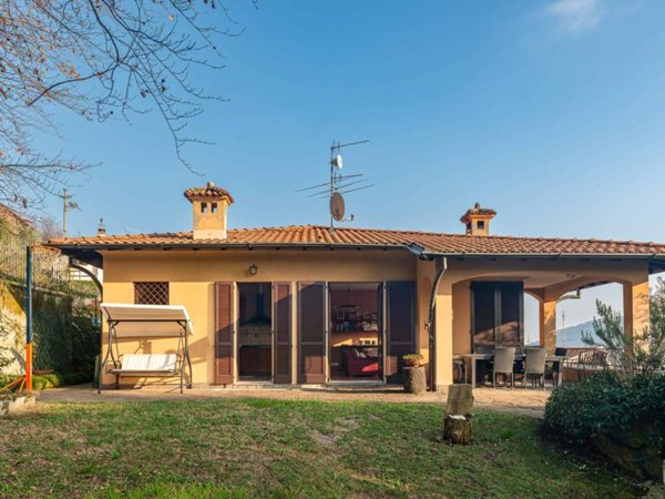 casa indipendente in vendita a Tavernerio