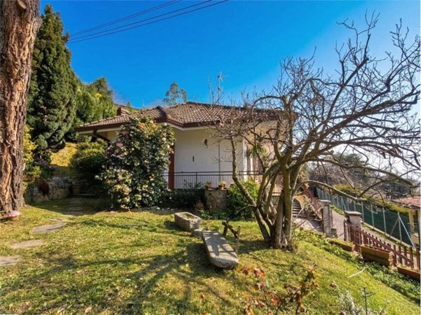 casa indipendente in vendita a Tavernerio