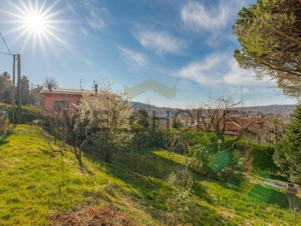 terreno in vendita a Tavernerio in zona Ponzate
