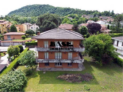 casa indipendente in vendita a Tavernerio in zona Urago