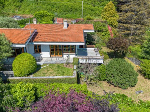 casa indipendente in vendita a Tavernerio in zona Ponzate