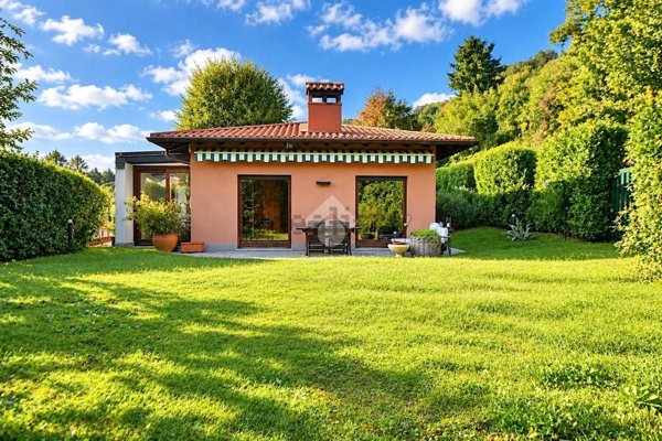 casa indipendente in vendita a Tavernerio