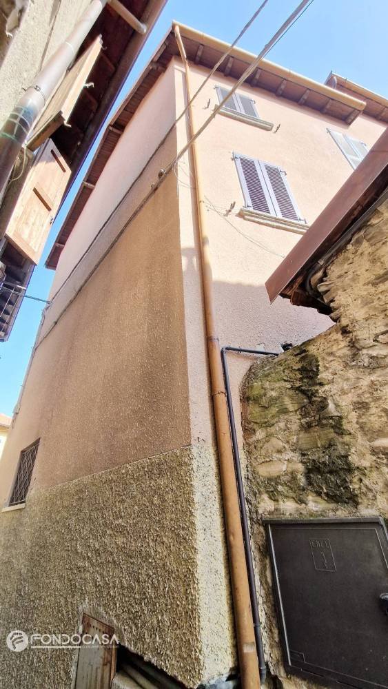 casa indipendente in vendita a Torno