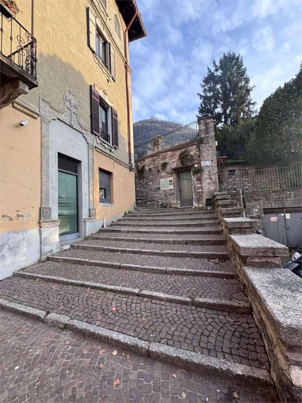 appartamento in vendita a Torno