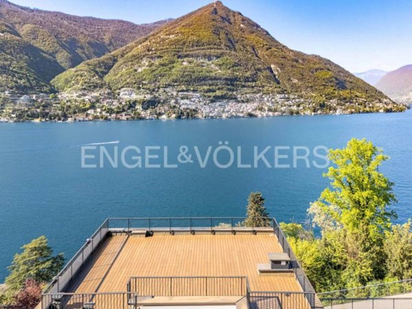 casa indipendente in vendita a Torno